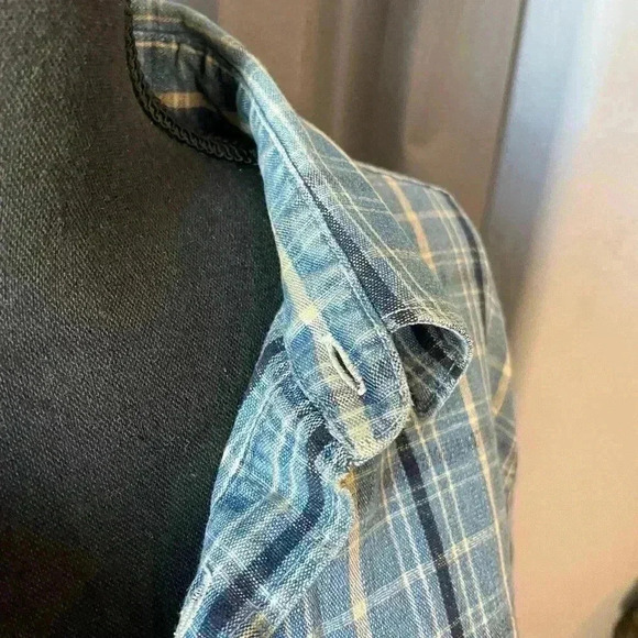 163. Ralph Lauren Casual Button Down, Size L, EUC - Picture 7 of 7